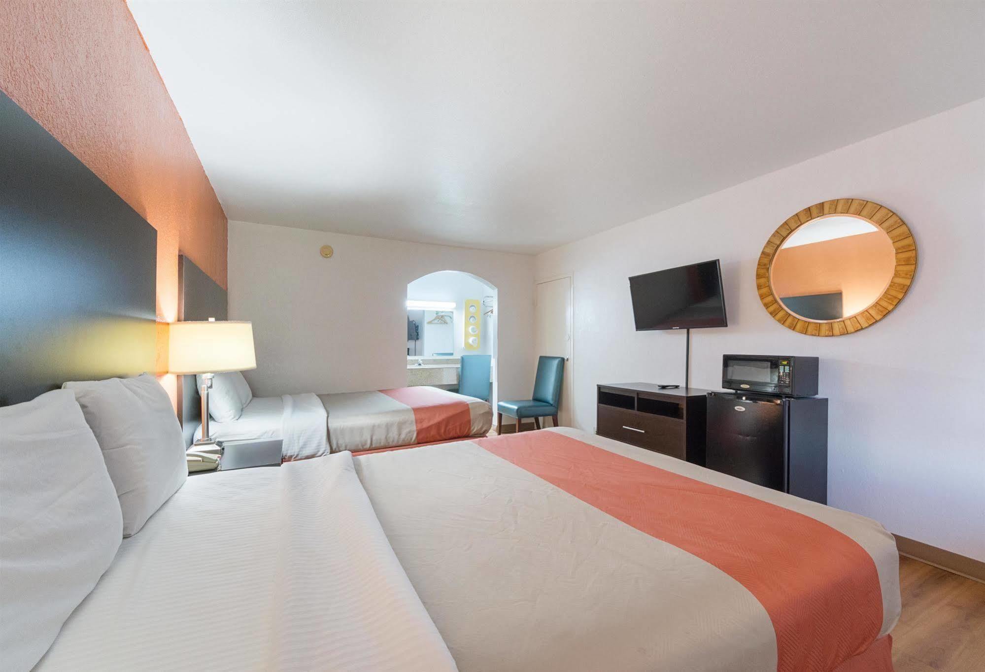 Motel 6 San Antonio Tx I10 West Екстер'єр фото