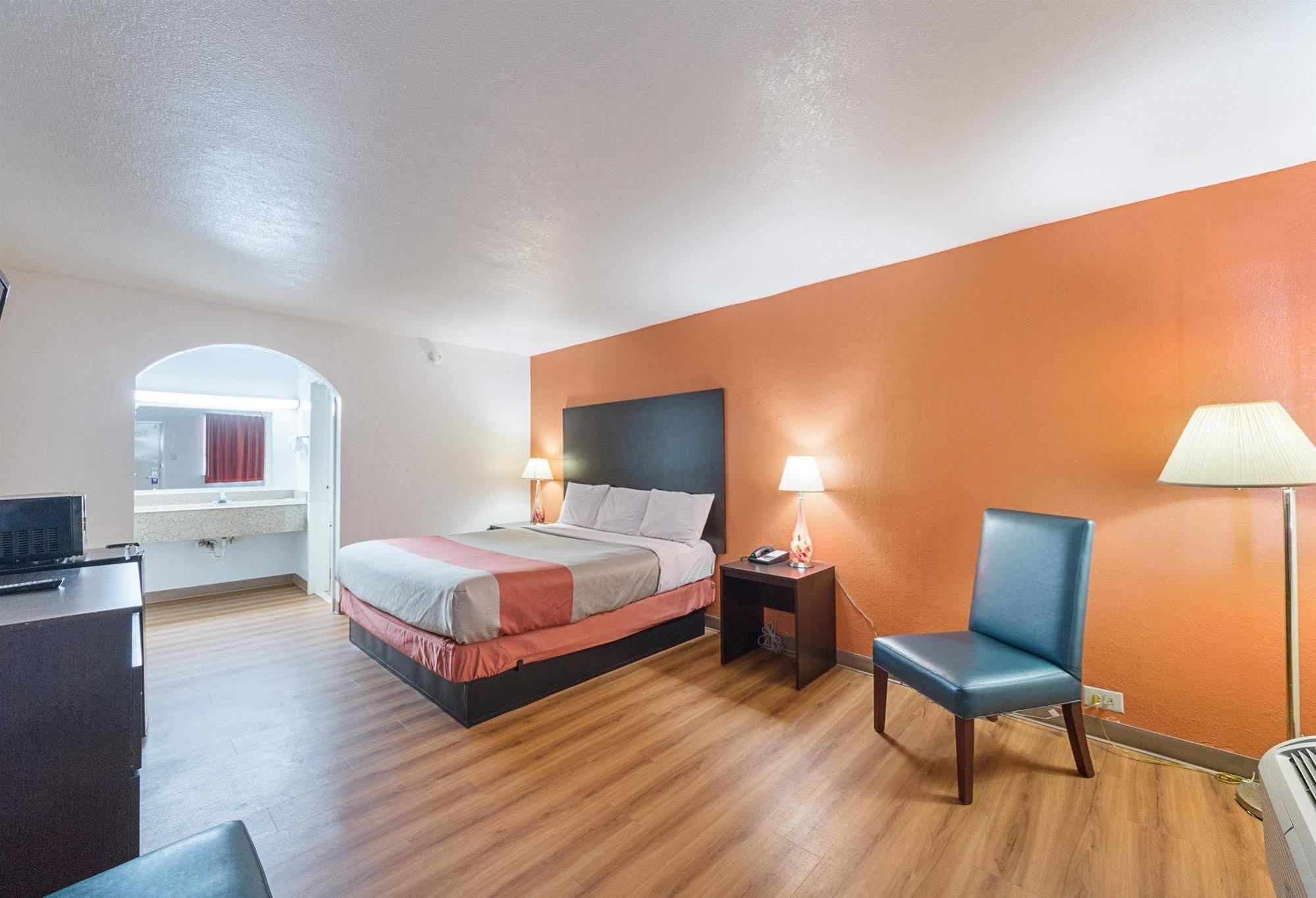 Motel 6 San Antonio Tx I10 West Екстер'єр фото